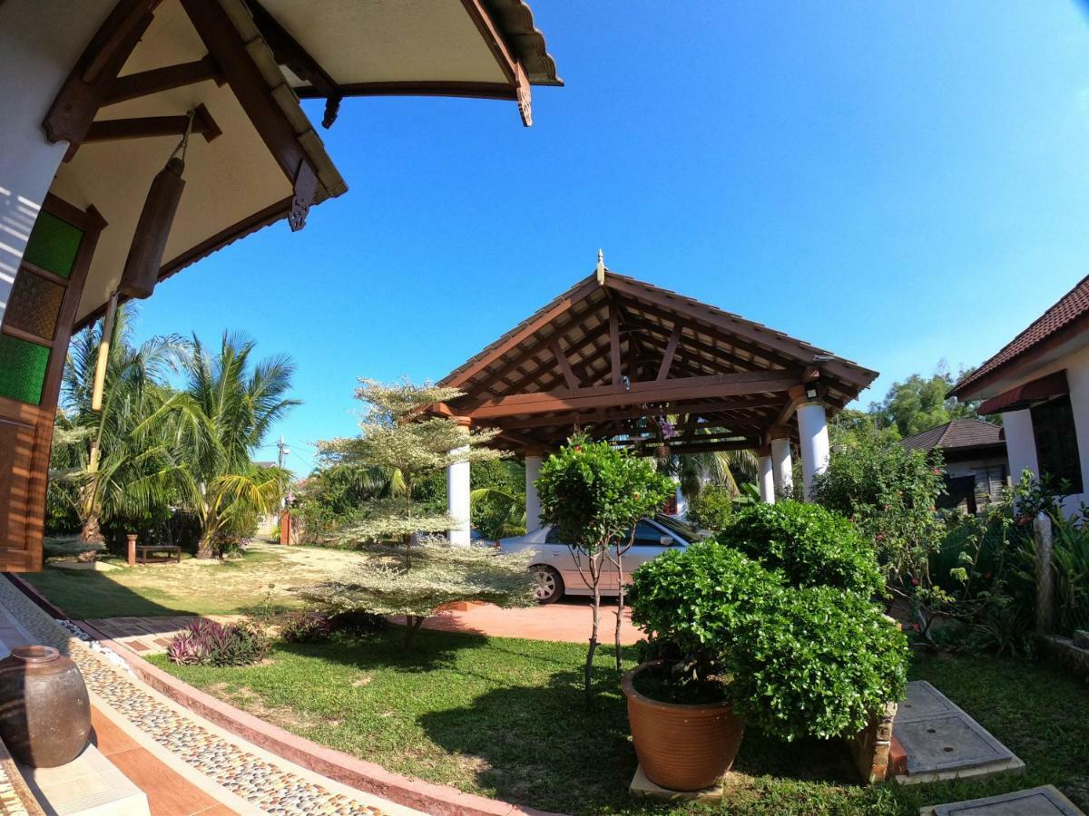 Anjung Nor Muslim Homestay Dungun Ngoại thất bức ảnh
